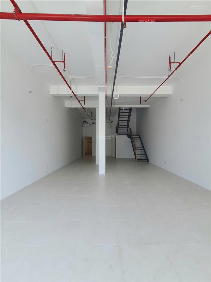 Cho thuê shophouse urban green hoàn thiện 150m2, mặt tiền đường số 6, giá cố định 2 năm