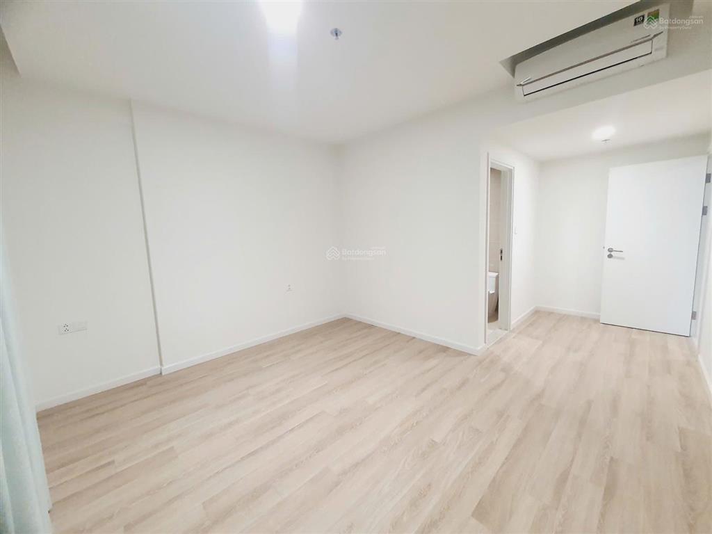 Bán lỗ gấp 3 phòng ngủ urban green nhỉnh 7 tỷ, tầng 12 view lk81 + vạn phúc  công chứng sổ hồng