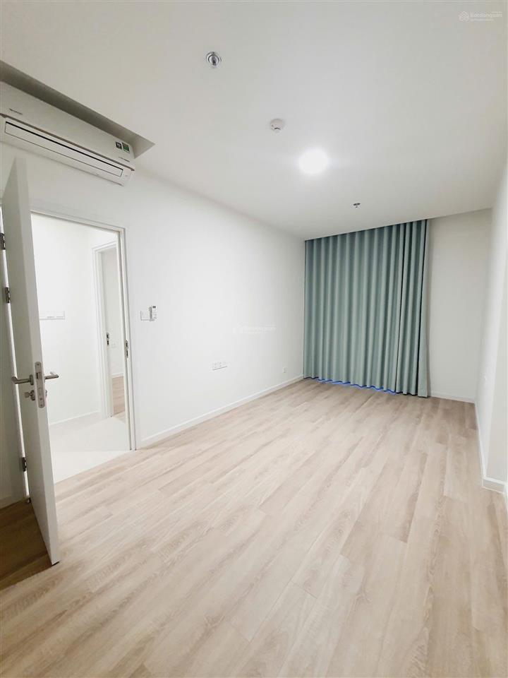 Bán lỗ gấp 3 phòng ngủ urban green nhỉnh 7 tỷ, tầng 12 view lk81 + vạn phúc  công chứng sổ hồng