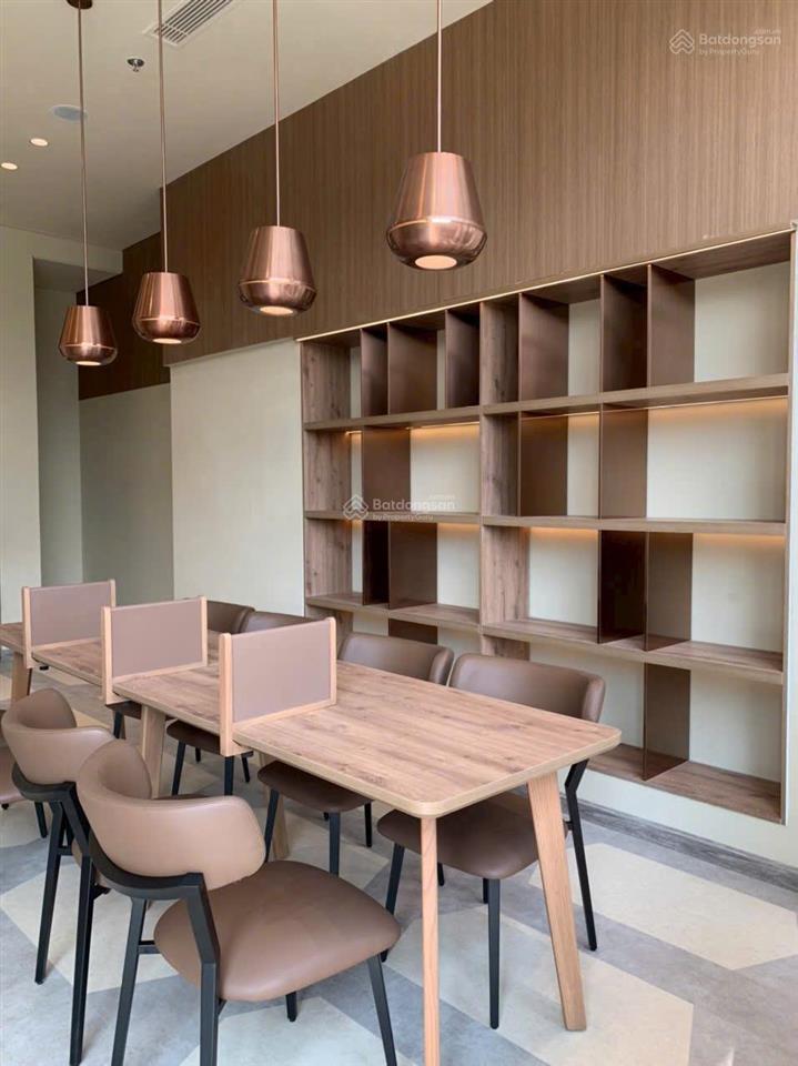 Bán urban green 2 phòng ngủ 5,75 tỷ 82m² công chứng ngay, nội thất, tầng 15, view lk81, view sông