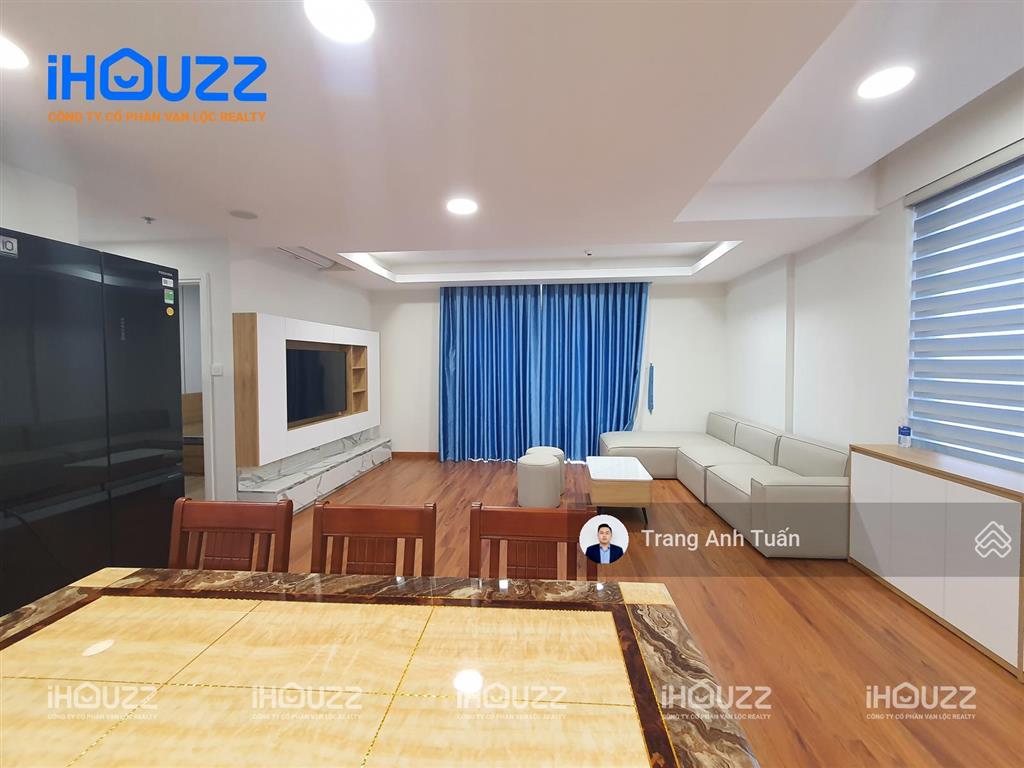 Chỉ còn 1 căn 3pn 110m²  giá cạnh tranh 20 tr/tháng  full nội thất  view vạn phúc + lk81 ở liền