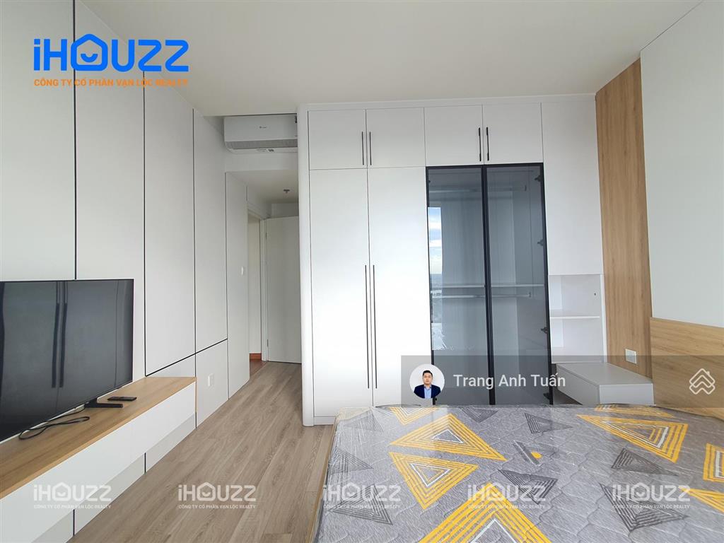 Chỉ còn 1 căn 3pn 110m²  giá cạnh tranh 20 tr/tháng  full nội thất  view vạn phúc + lk81 ở liền