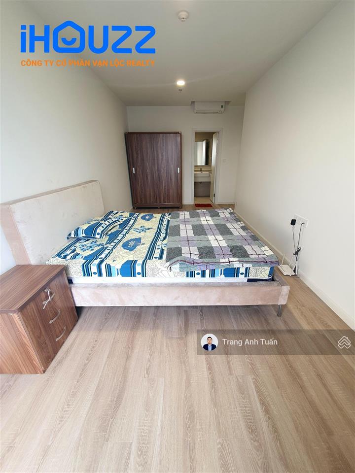 Giá tốt 1 căn 2 pn 84m²  giá tốt 15 triệu/tháng  full nội thất  view vạn phúc + lk81 ở liền