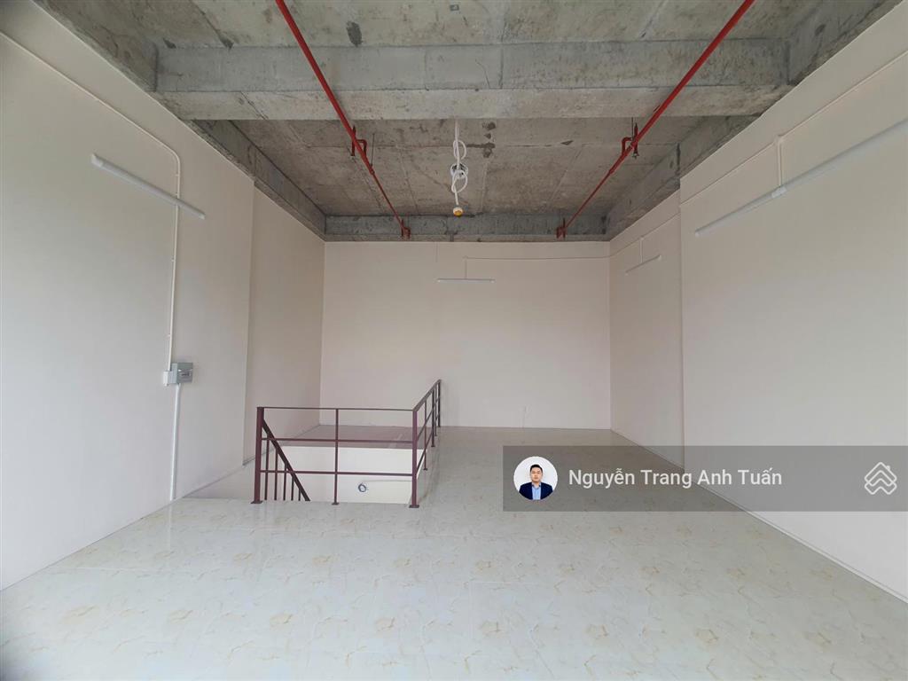 Cho thuê shophouse urban green hoàn thiện 50m², mặt tiền đường số 6, giá cố định 2 năm