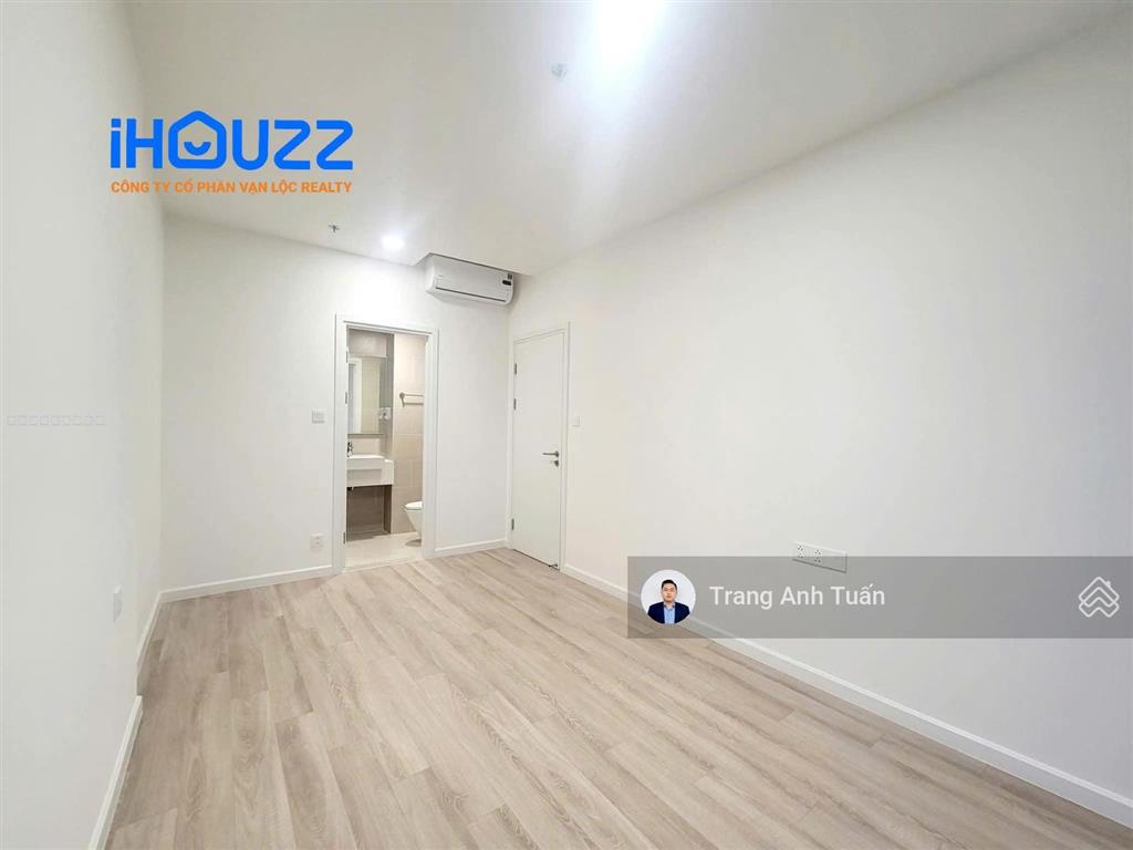 Cho thuê gấp 2pn, giá 11,5 triệu/tháng  có nội thất  view vạn phúc, hồ bơi công viên