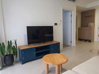 Chỉ còn 1 căn hộ 1 phòng ngủ 50m2, 13 triệu/th ở ngay liền, đầy đủ nội thất, view hồ bơi, công viên