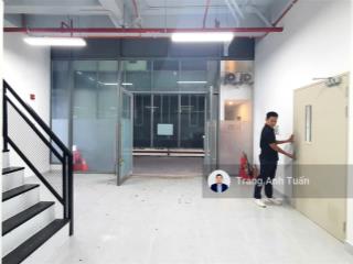 Cho thuê mặt bằng 85m2 shophouse urban green hoàn thiện, miễn phí 1 tháng, giá cố định 2 năm