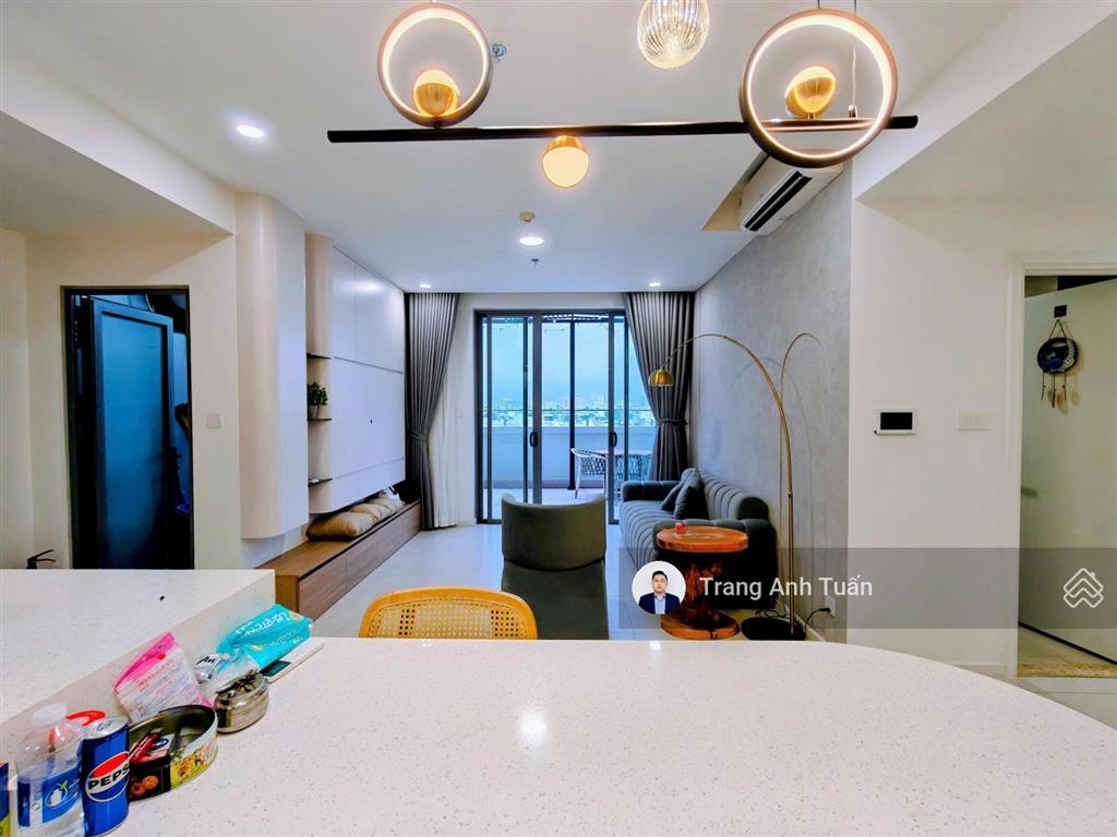 Căn 3 pn 110m2 giá tốt 21 triệu/th  full nội thất view vạn phúc + lk81 ở liền