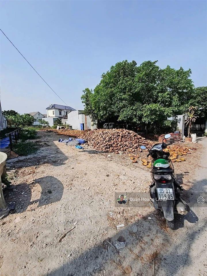 Đất thổ cư 10m x 40m = 405m2 thổ cư 150m2, giá 5 tỷ 100 triệu, gần trung tâm y tế thái hòa
