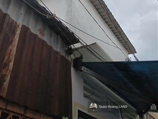 Nhà sổ hồng riêng ngay vòng xoay ngã 5 chợ lái thiêu 16.6m2 giá 1 tỷ 100tr cách sân bay tsn 15km