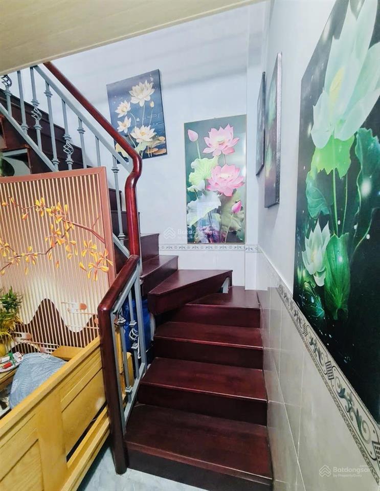 Nhà 2 tầng  100m2  hxh  3pn  sát chợ thới hòa  cách aeon tân phú 25p  chỉ 3 tỷ hơn