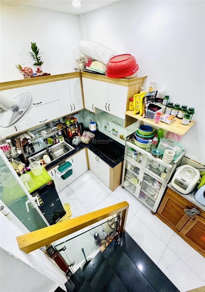 Bình tân nhà 4 tầng 4 pn 30m2 khu phân lô ngay khu công nghiệp vĩnh lộc chỉ 2 tỷ hơn