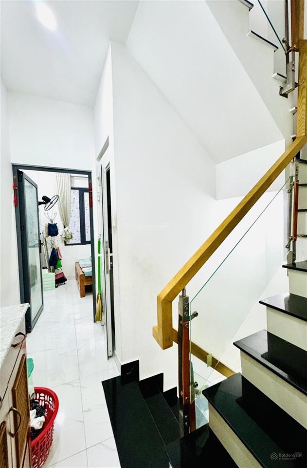 Bình tân nhà 4 tầng 4 pn 30m2 khu phân lô ngay khu công nghiệp vĩnh lộc chỉ 2 tỷ hơn