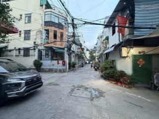 Nhà trung tâm quận bình thạnh giáp quận 1. dt 55m2 5 tầng khai thác đầu tư tốt