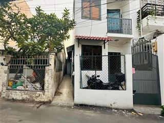 Bán dãy trọ mặt tiền hẻm thông xe hơi ngay trường cao đẳng công thương phước long b  6.2 tỷ