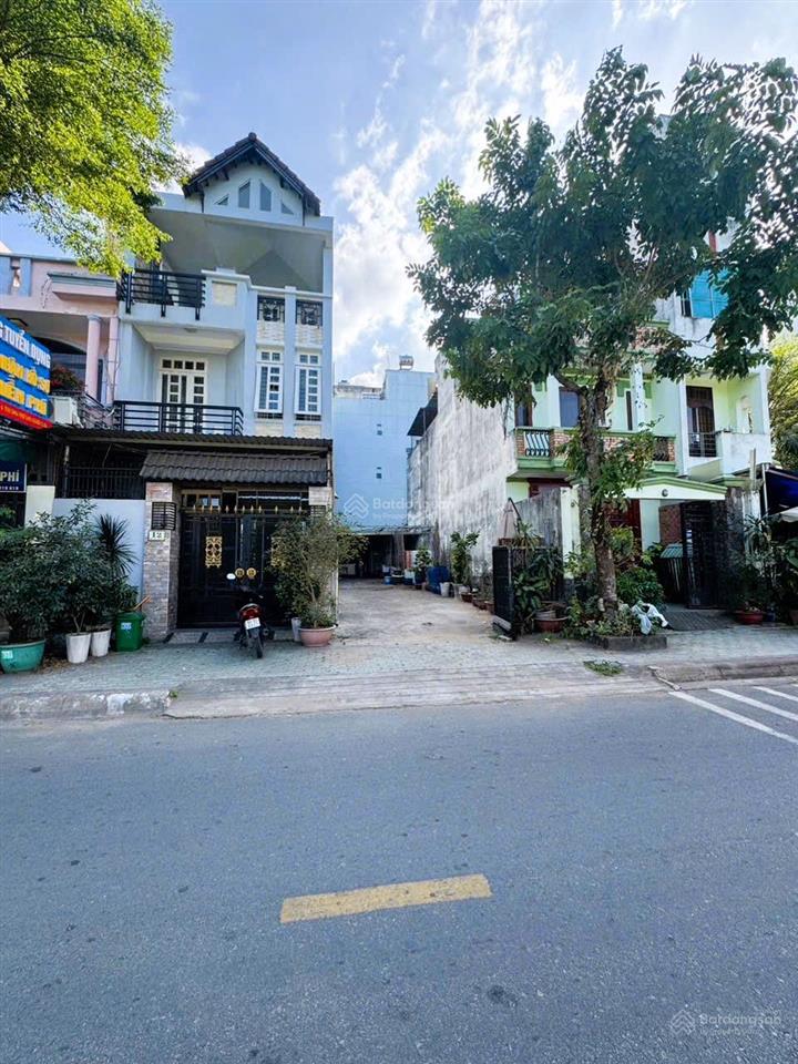 105m2 ( ngang 5m x 21m full thổ cư ) lô đất đường d1 man thiện  p.hiệp phú  xa lộ hà nội  8.9 tỷ