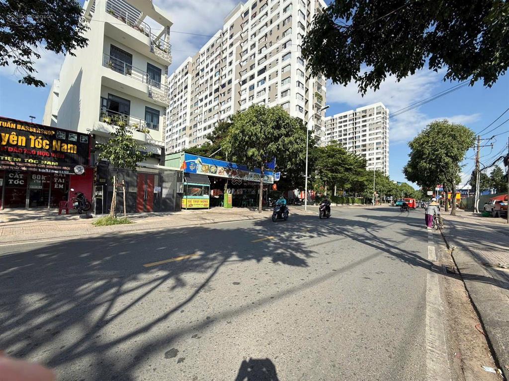 Giá tốt  lô đất ngay kdc areco khu đẹp linh tây sát phạm văn đồng  giá 10,5 tỷ