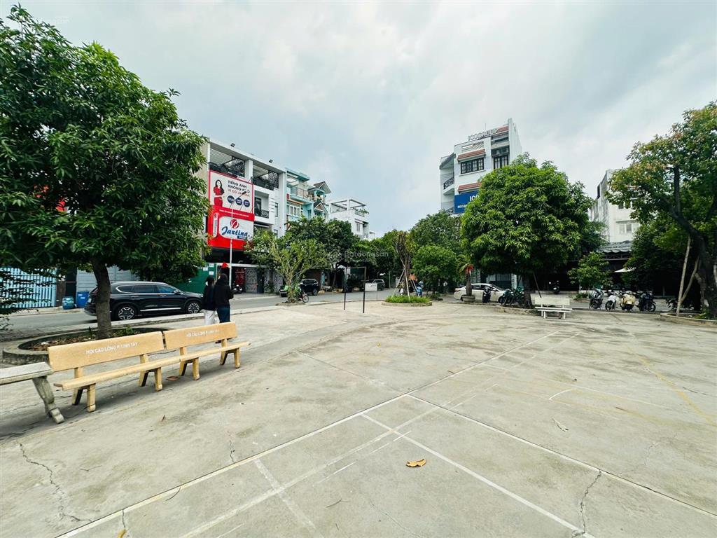 Giá tốt  lô đất ngay kdc areco khu đẹp linh tây sát phạm văn đồng  giá 10,5 tỷ