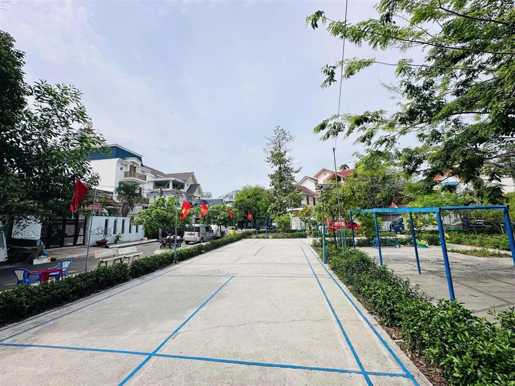 Giá tốt nhà mtkd vạn ngành nghề đối diện công viên, linh trung, thủ đức  giá 8.5 tỷ