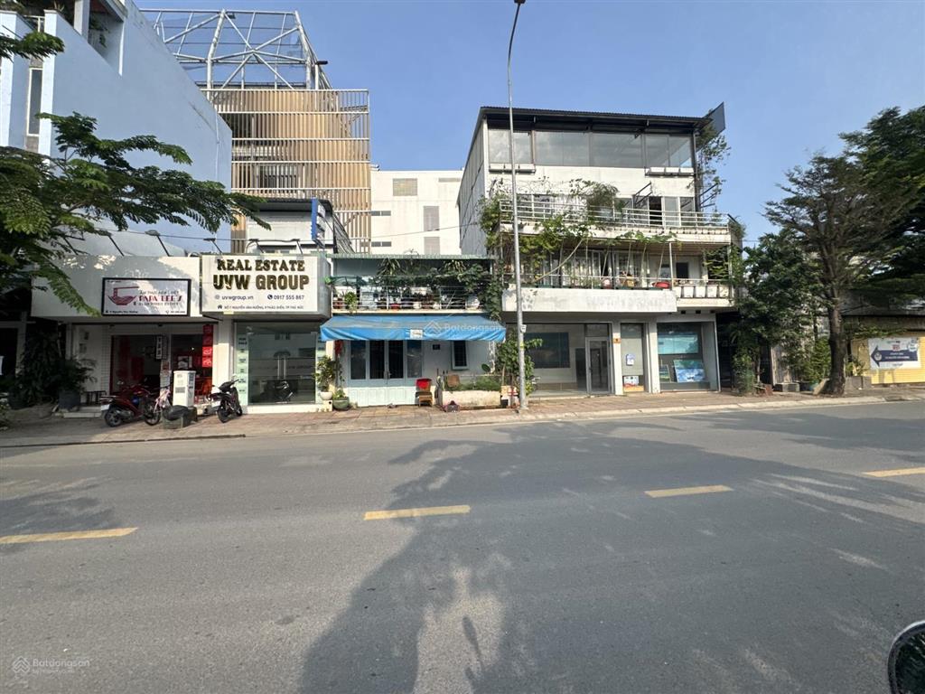 Bán nhà thảo điền  bán nhà cũ mặt tiền nguyễn văn hưởng  8x34m cn 210m2 thổ xây mới h7lầu 39 tỷ