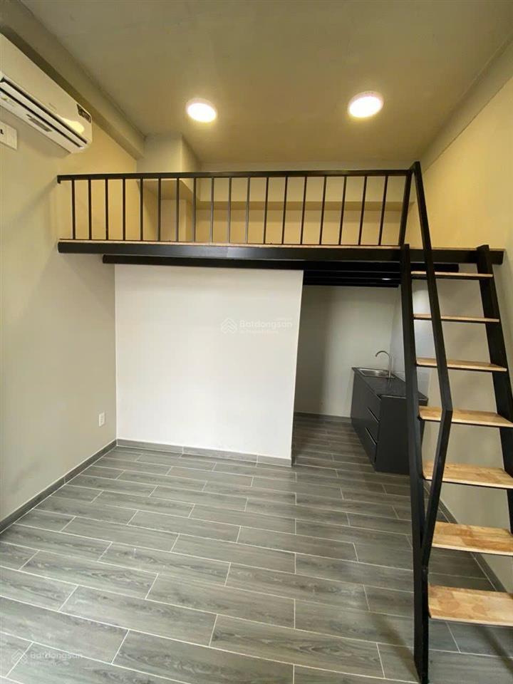 Bán toà nhà chdv 19p đường lê văn việt ngay giao thông vận tải 8 x 19m 3tầng hđt 60tr/th 16 tỷ