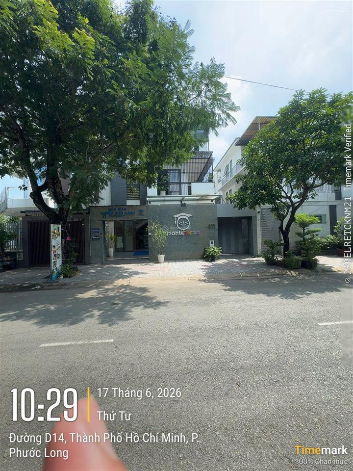Bán nhà villa đường d liên phường  đối diện global city 10x18,5  177m2 4tầng hdt 50tr/th giá 19tỷ