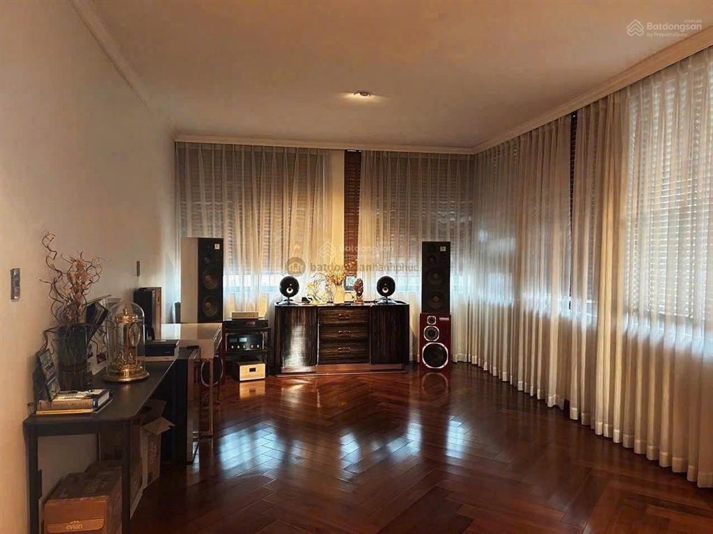 Bán nhà đường nguyễn hoàng an phú, an khánh 10x20m cn 200m2 hầm 3 tầng full nội thất giá 45 tỷ