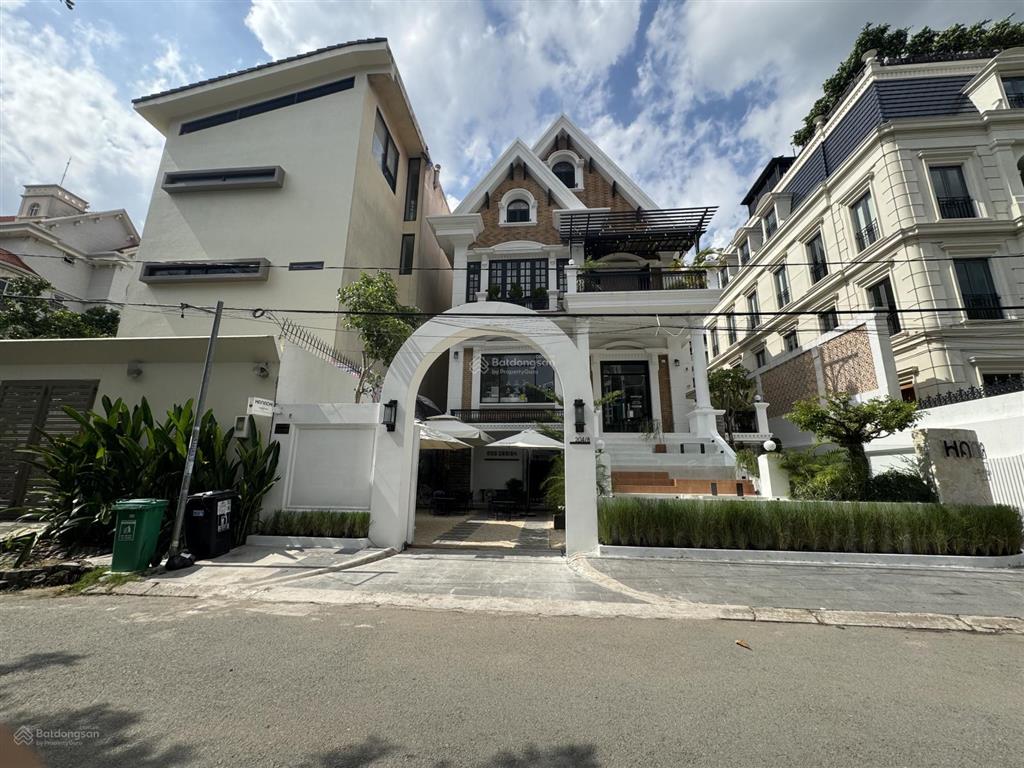 Bán nhà thảo điền mt thái ly 15x15m cn 210m2 3 tầng  full nội thất giá 41 tỷ thương lượng mạnh