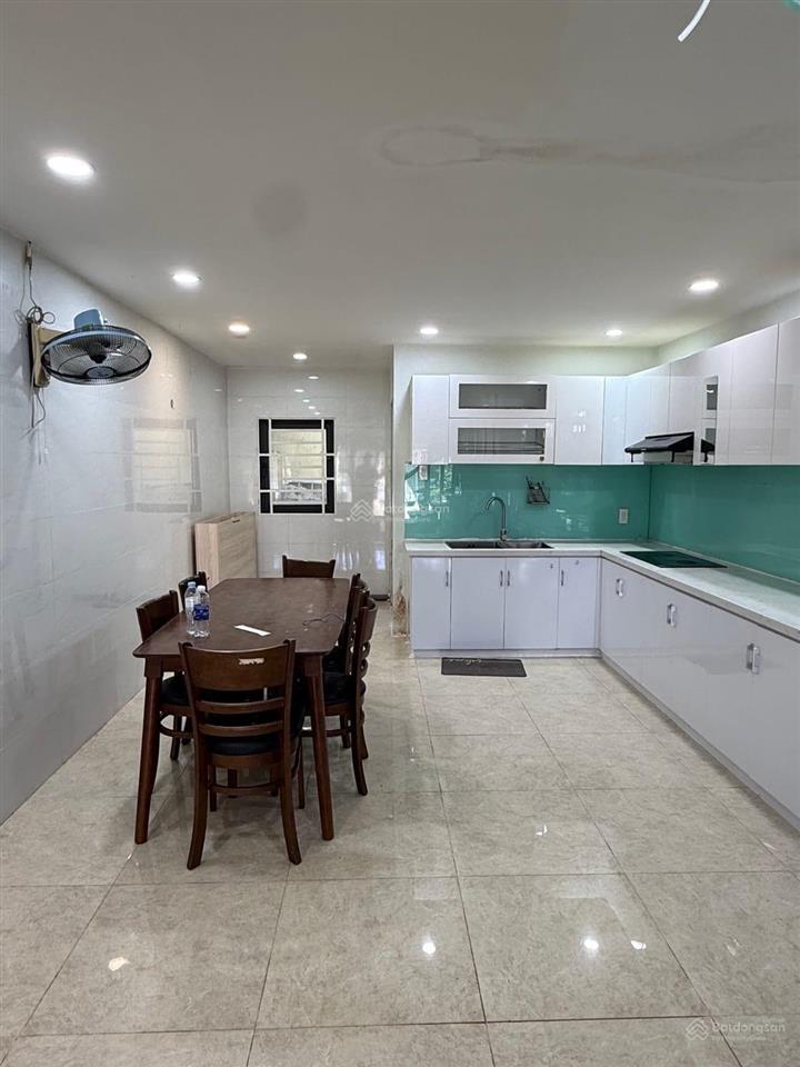 Bán nhà 3 tầng mặt tiền hoá sơn 2, hoà cường nam  vị trí siêu trung tâm  giá chỉ 7.95 tỷ tl