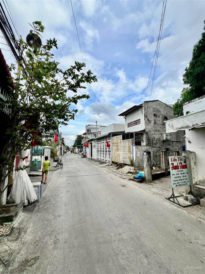 Bán nhà riêng tại 119 gò tranh, 1.95 tỷ, 100m2, view đẹp, phong thủy tốt