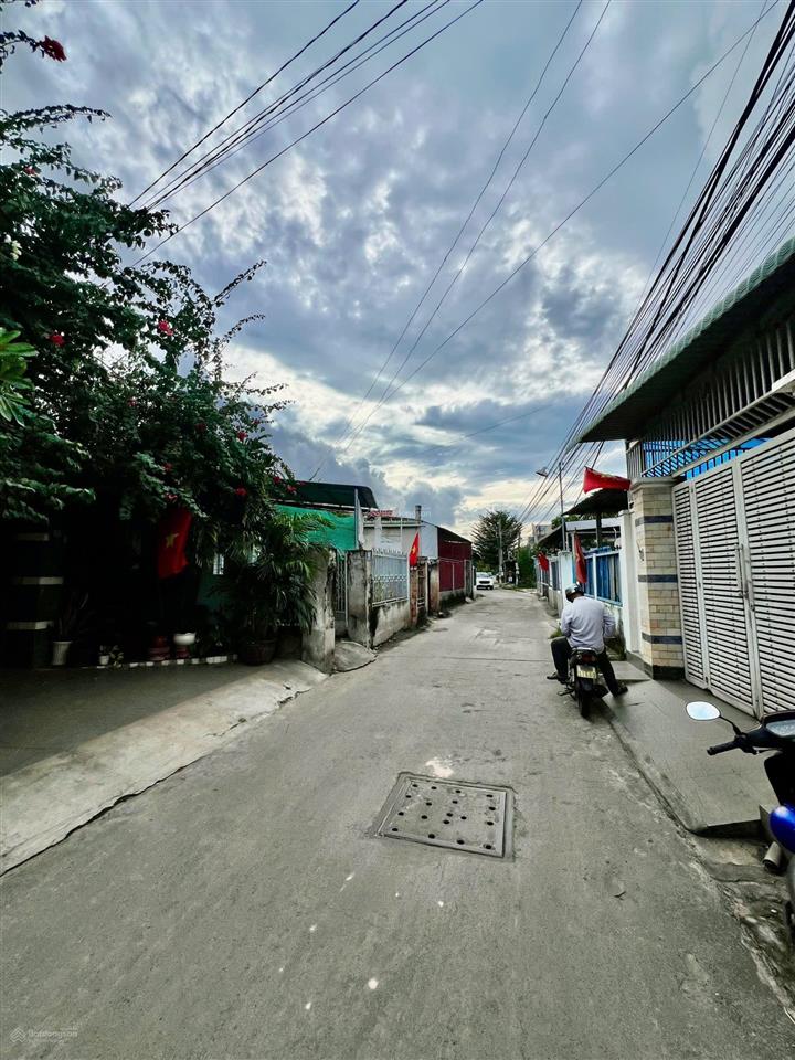 Bán nhà riêng tại 119 gò tranh, 1.95 tỷ, 100m2, view đẹp, phong thủy tốt
