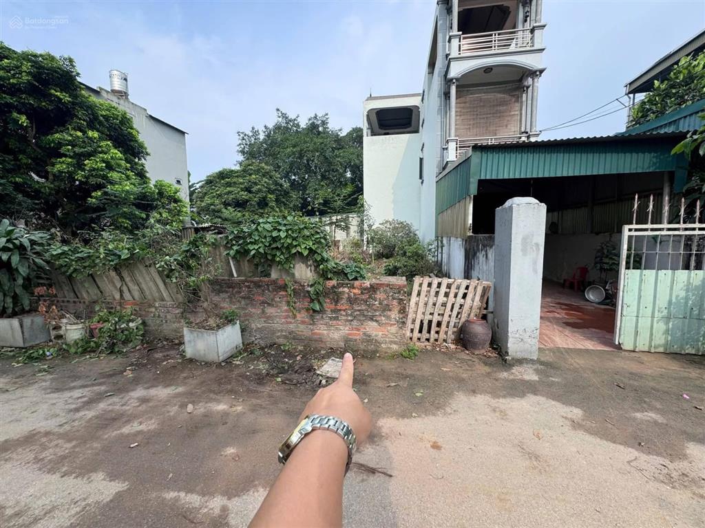 Bán 67.8m kính nỗ , đông anh view hồ  hơn 5 tỷ
