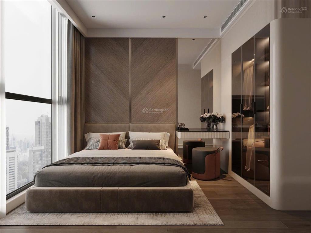 Tôi cần bán căn 2 phòng ngủ 85m2 giá chỉ 7,45 tỉ. căn tầng đẹp hướng mát.  0961 940 ***