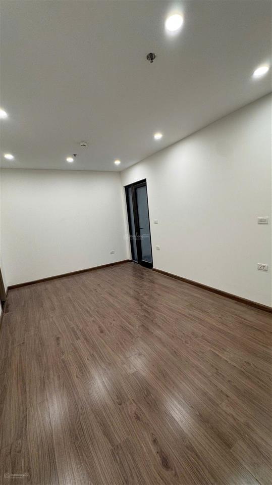 Bán căn 2pn hướng đông nam tầng 1020 diện tích 74m tại chung cư handico complex 33 lê văn lương