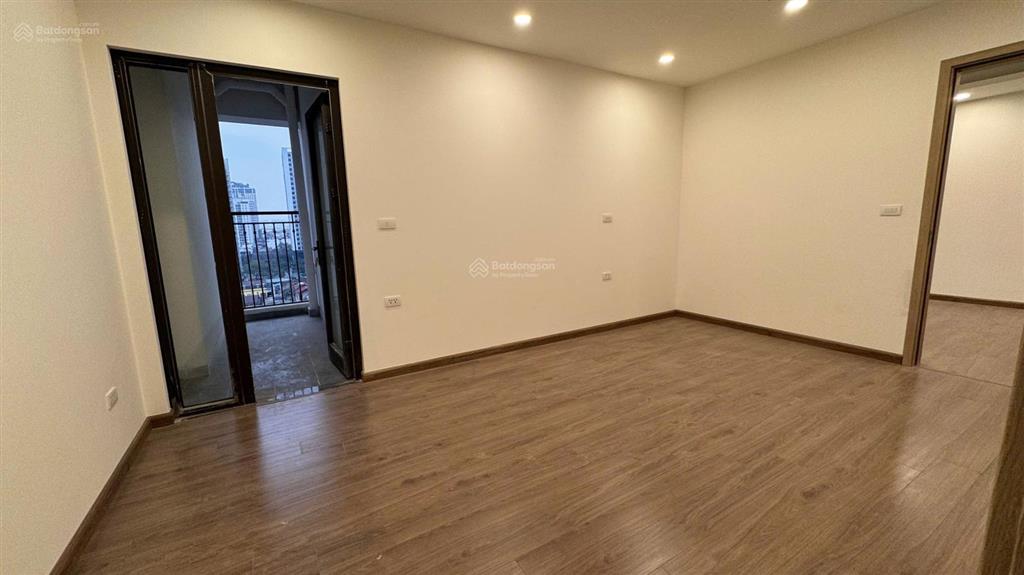 Bán căn 2pn hướng đông nam tầng 1020 diện tích 74m tại chung cư handico complex 33 lê văn lương