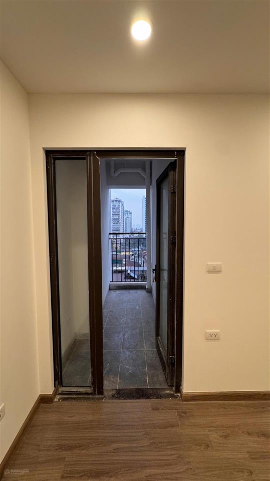 Bán căn 2pn hướng đông nam tầng 1020 diện tích 74m tại chung cư handico complex 33 lê văn lương