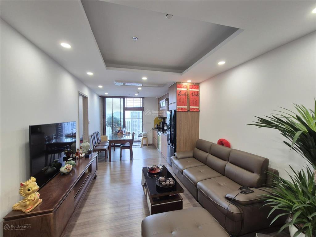 Chính chủ bán căn 70m tầng đẹp chung cư handico complex, 33 lê văn lương, full đồ, có sổ 0961 940 ***