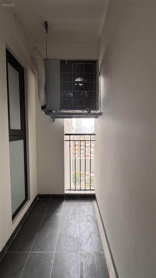 Bán căn hộ 2pn diện tích 75m2 giá 66tr/m2 gồm vat và kpbt tại handico riverside.  0961 940 ***