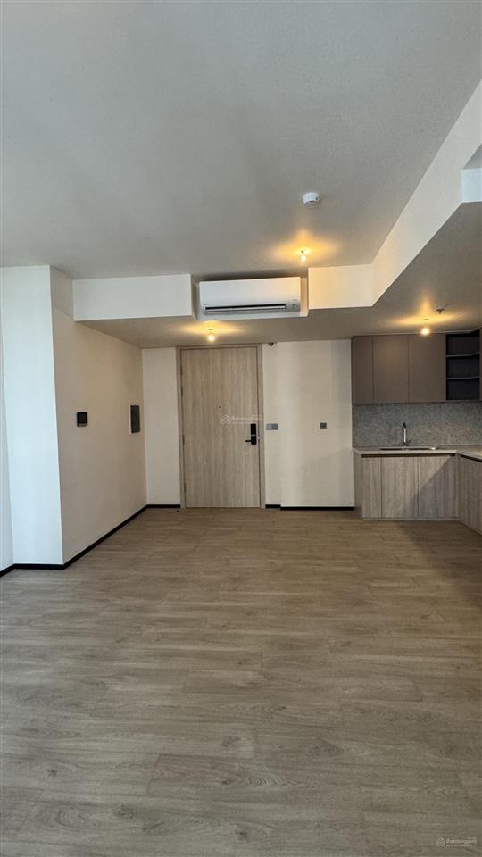 Bán nhanh căn 3n toà s1 81m giá 5,5 tỷ công chứng sớm. rẻ hơn thị trường 500600tr.  0961 940 ***