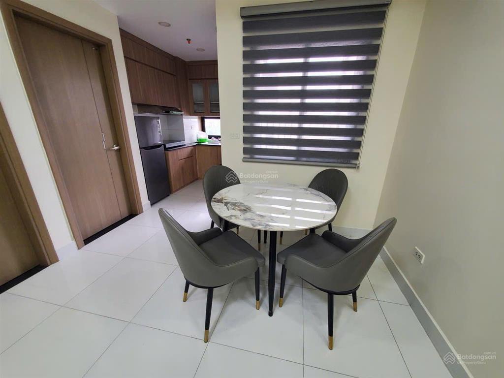 Cho thuê căn hộ full nội thất tầng thấp hoàng huy view lạch tray 2pn, 2wc giá từ 6 triệu