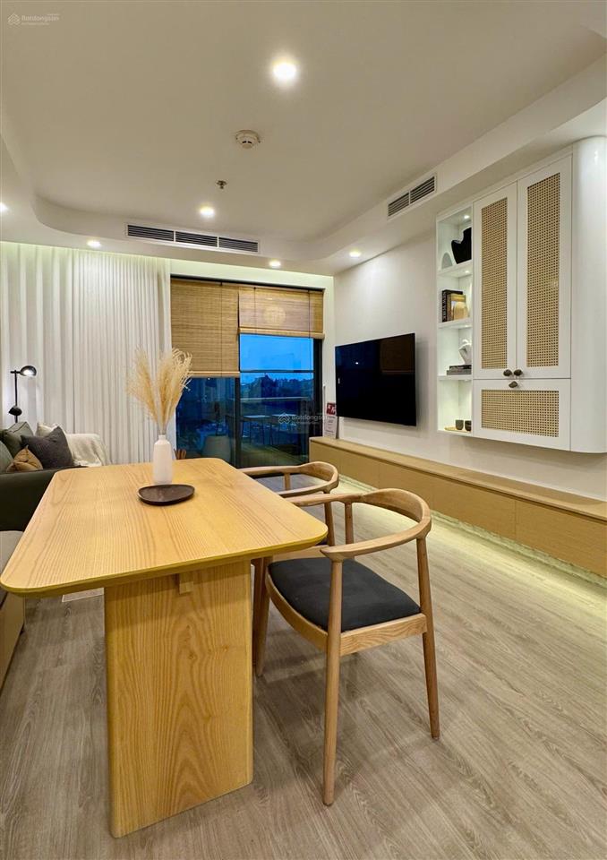 Cho thuê nhanh căn hộ 2pn 89m2 nội thất cơ bản giá cực hời chỉ 14tr/tháng