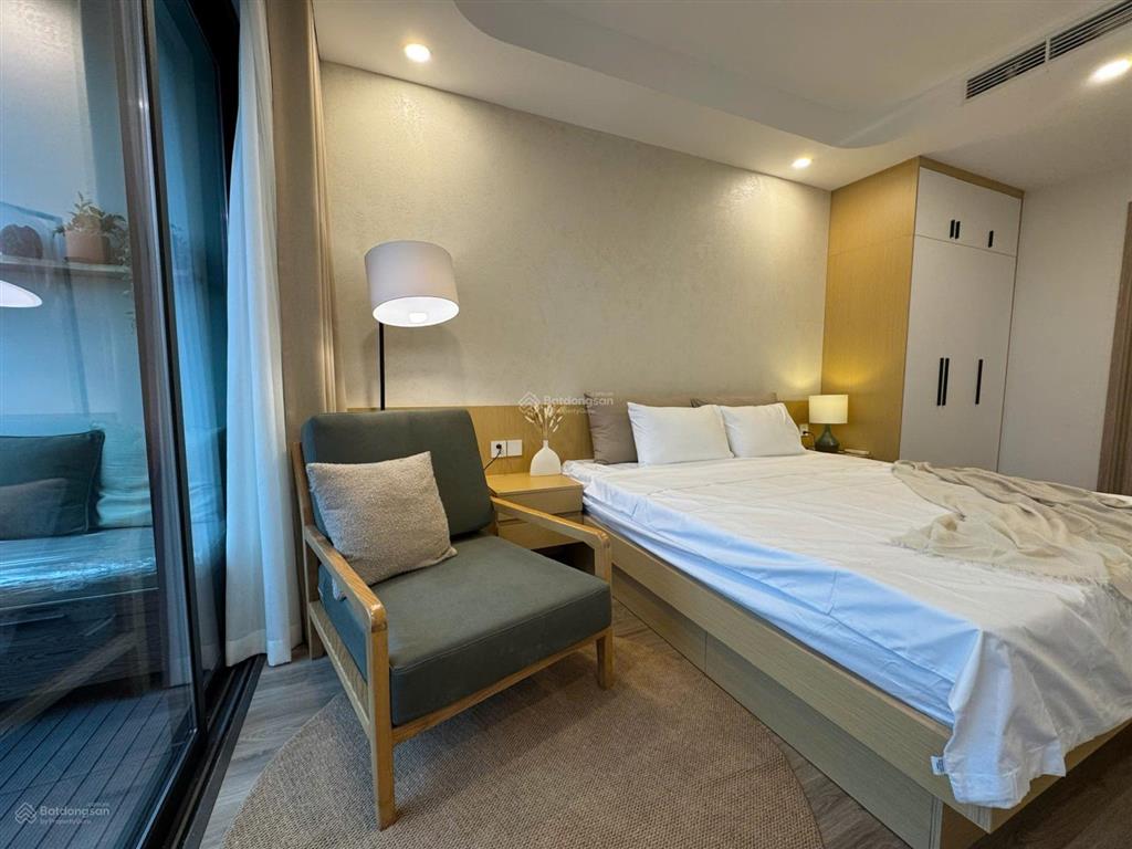 Cho thuê nhanh căn hộ 2pn 89m2 nội thất cơ bản giá cực hời chỉ 14tr/tháng