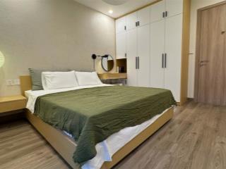 Cho thuê nhanh căn hộ 2pn 89m2 nội thất cơ bản giá cực hời chỉ 14tr/tháng
