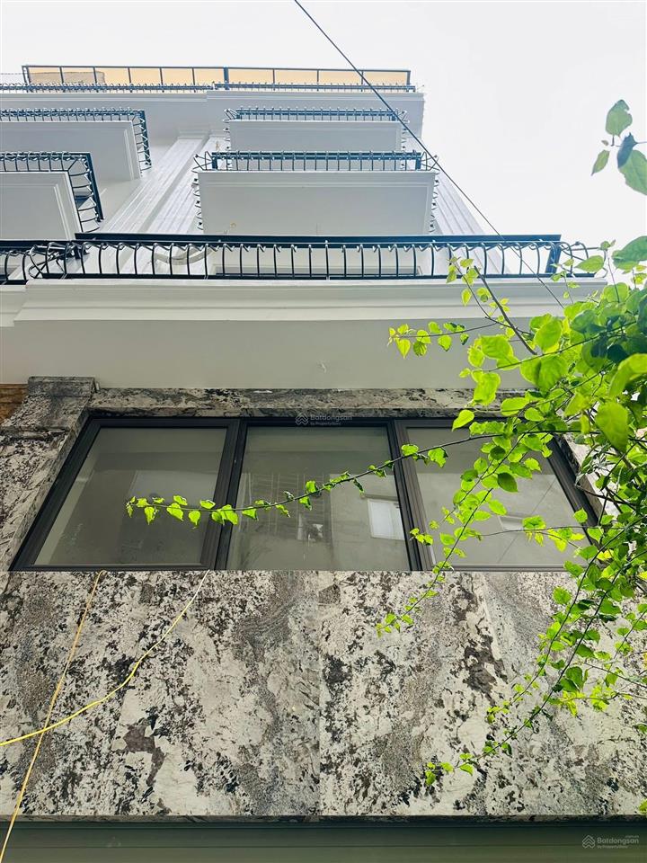 Lô góc phố giáp nhị nhà đẹp 2 thoáng ngõ nông thông tứ tung 38m x5t giá nhỉnh 7 tỷ sổ đỏ cc có tl