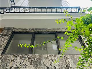 Lô góc phố giáp nhị nhà đẹp 2 thoáng ngõ nông thông tứ tung 38m x5t giá nhỉnh 7 tỷ sổ đỏ cc có tl