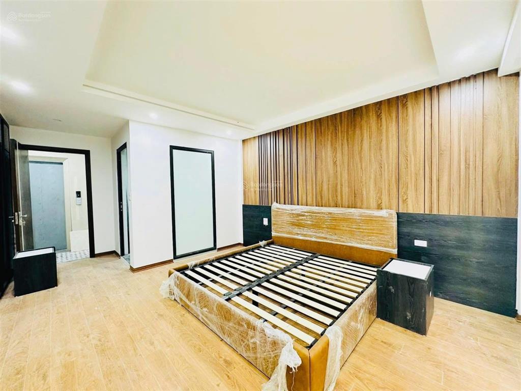 Lô góc phố giáp nhị nhà đẹp 2 thoáng ngõ nông thông tứ tung 38m x5t giá nhỉnh 7 tỷ sổ đỏ cc có tl