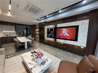 Ô tô đỗ cổng phố võ thị sáu thang máy kinh doanh mới coong 46m2 x6t giá nhỉnh 9 tỷ có tl