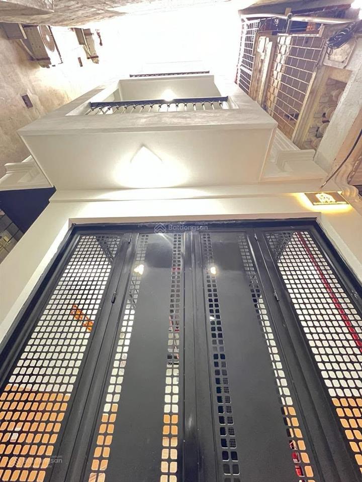 Bán chdv phố lương khánh thiện pccc đủ 1 tỷ/năm sổ cc 65m x7t thang máy giá hơn 10 tỷ có tl