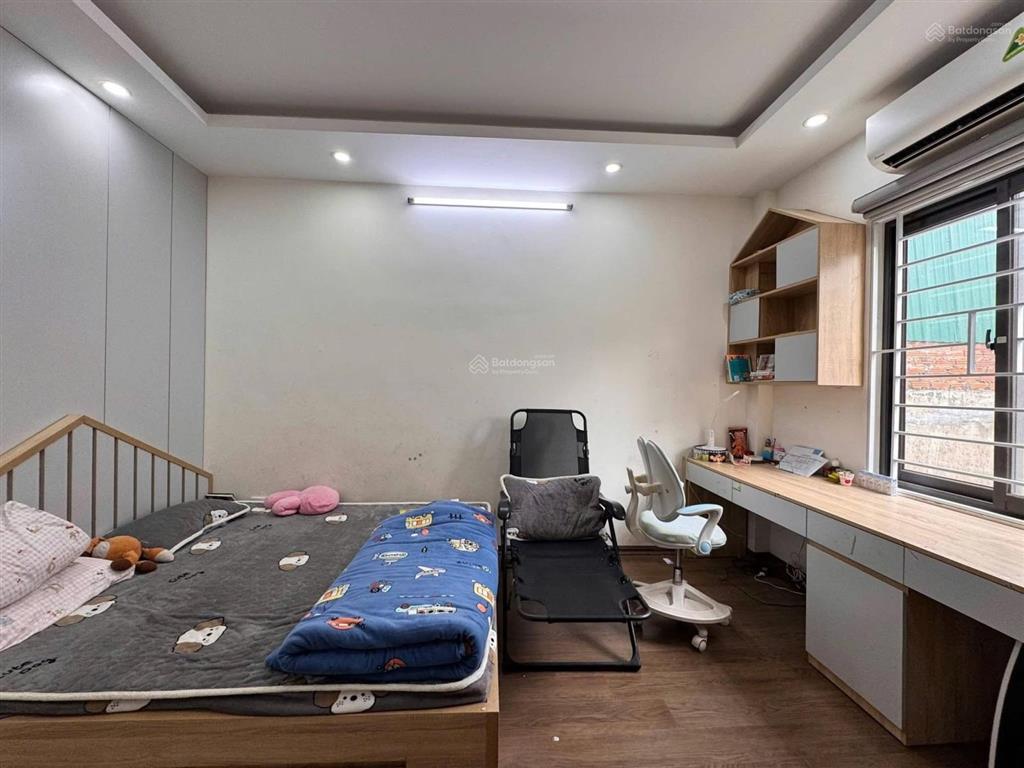 Lô góc phố bạch mai nhà dân xây kinh doanh 60m x5t giá nhỉnh 9 tỷ sổ cc có tl