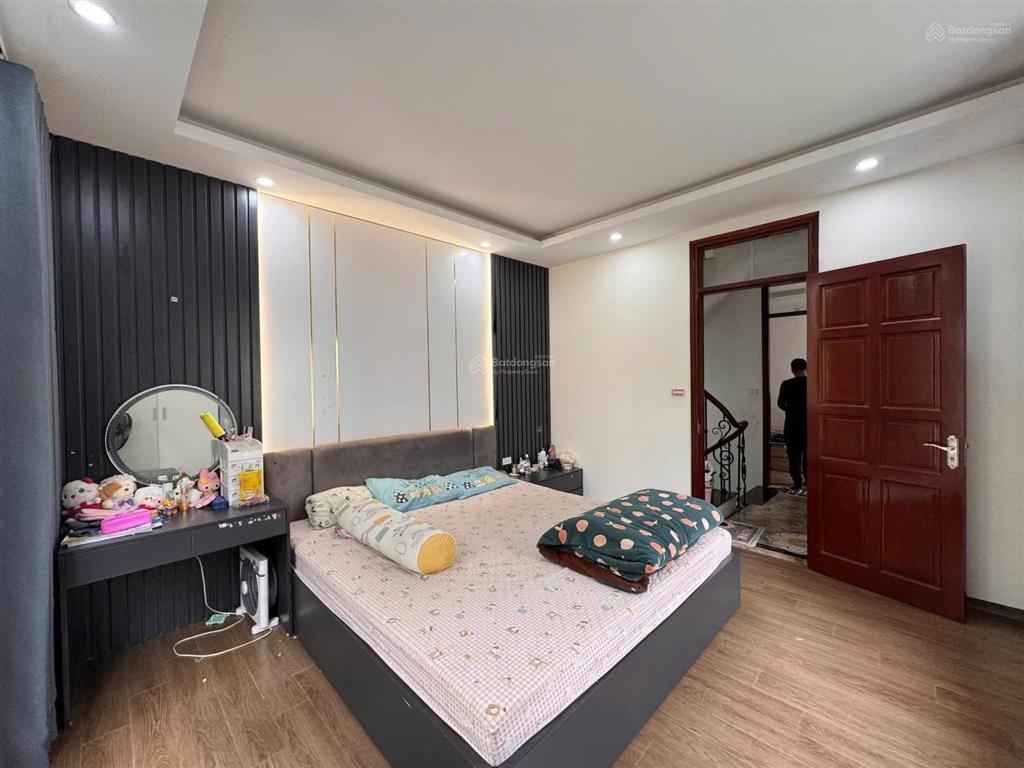 Lô góc phố bạch mai nhà dân xây kinh doanh 60m x5t giá nhỉnh 9 tỷ sổ cc có tl